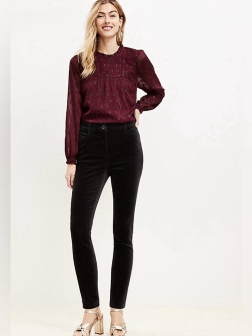 EUC LOFT Ann Taylor Black Velveteen Modern Skinny Pants 5-Pocket Women's Size 29
